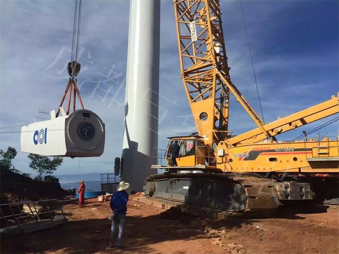 云南楚雄2.0風機吊裝.jpg 云南楚雄2.0風機吊裝.jpg